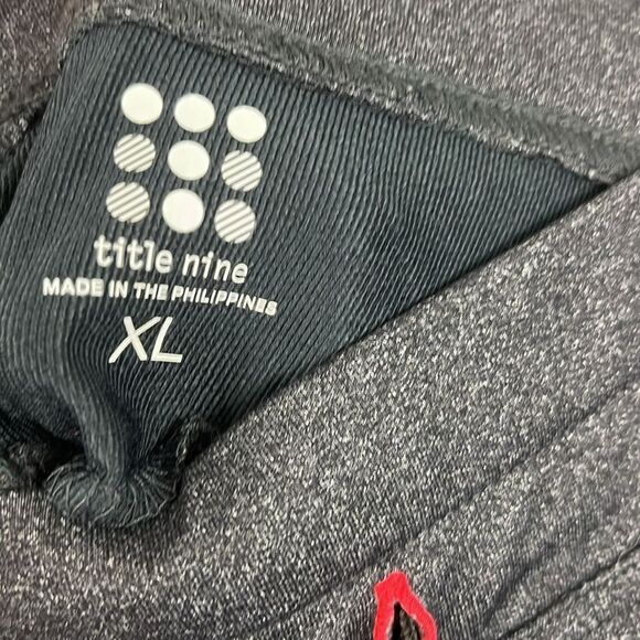 Title Nine women’s ascent black and gray hiking trail pant outdoor size XL - Picture 5 of 6